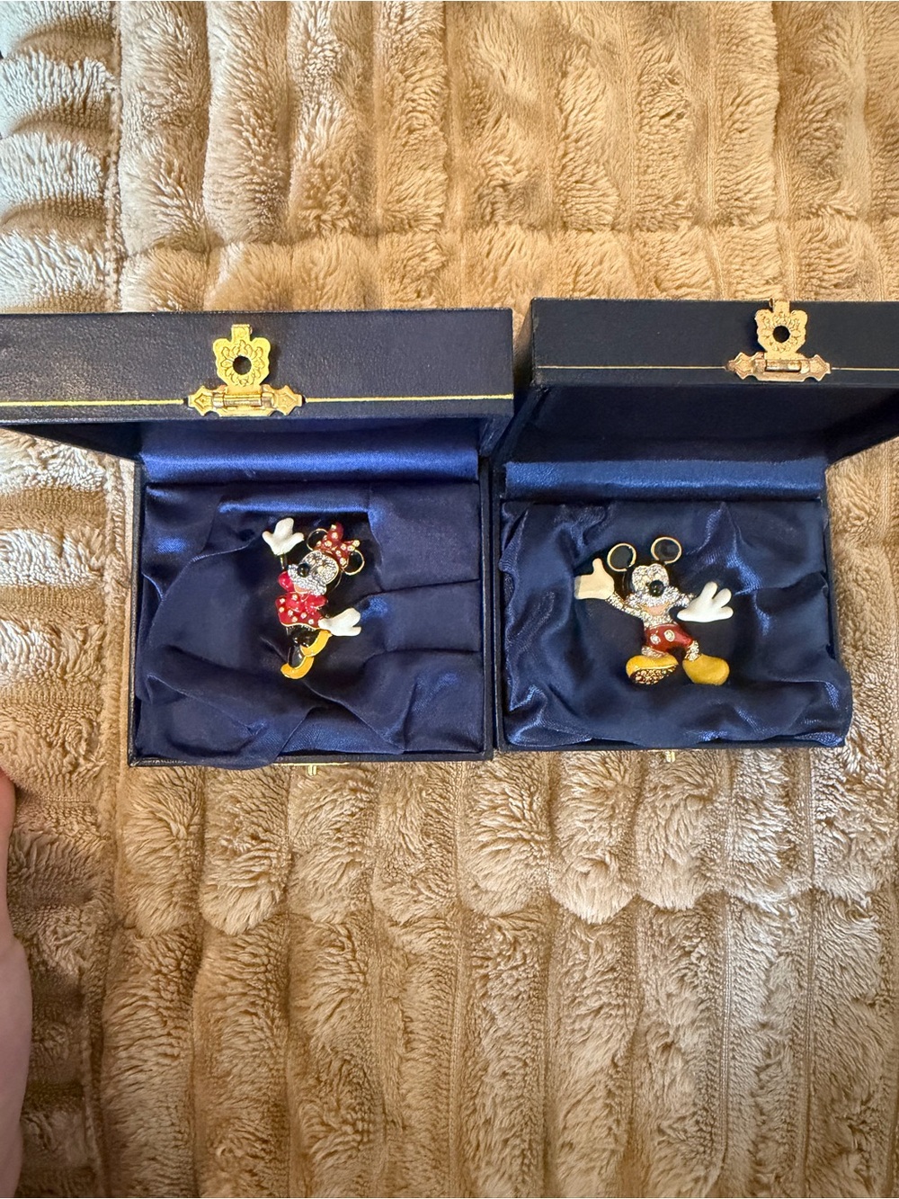 Vintage Arribas Brothers Swarovski Mickey and Minnie Matching Broaches